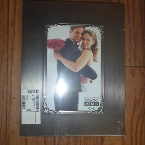 4" x 6" Metal Picture Frame